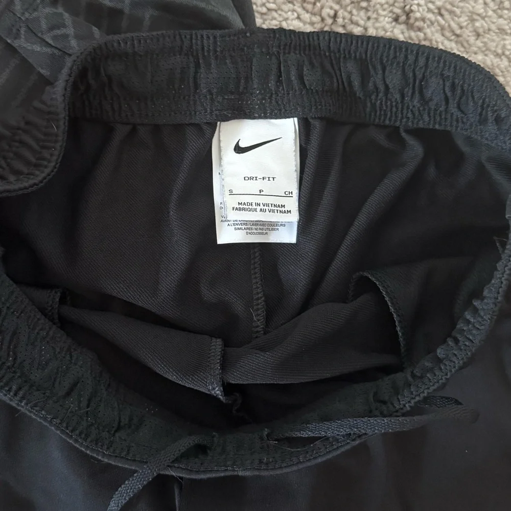 Nike Dri-Fit Sweatpants - Picture 5 of 7
